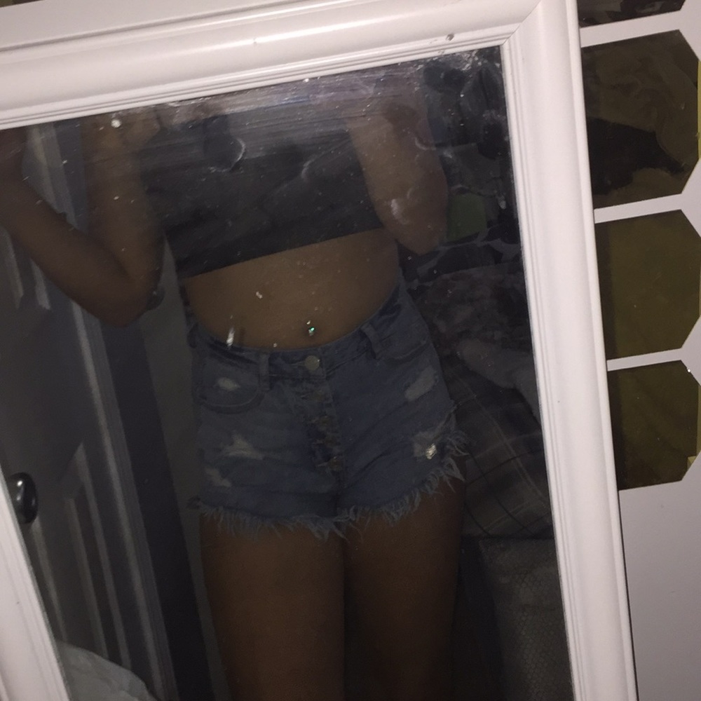 cute distressed jean shorts - Picture 5 of 7